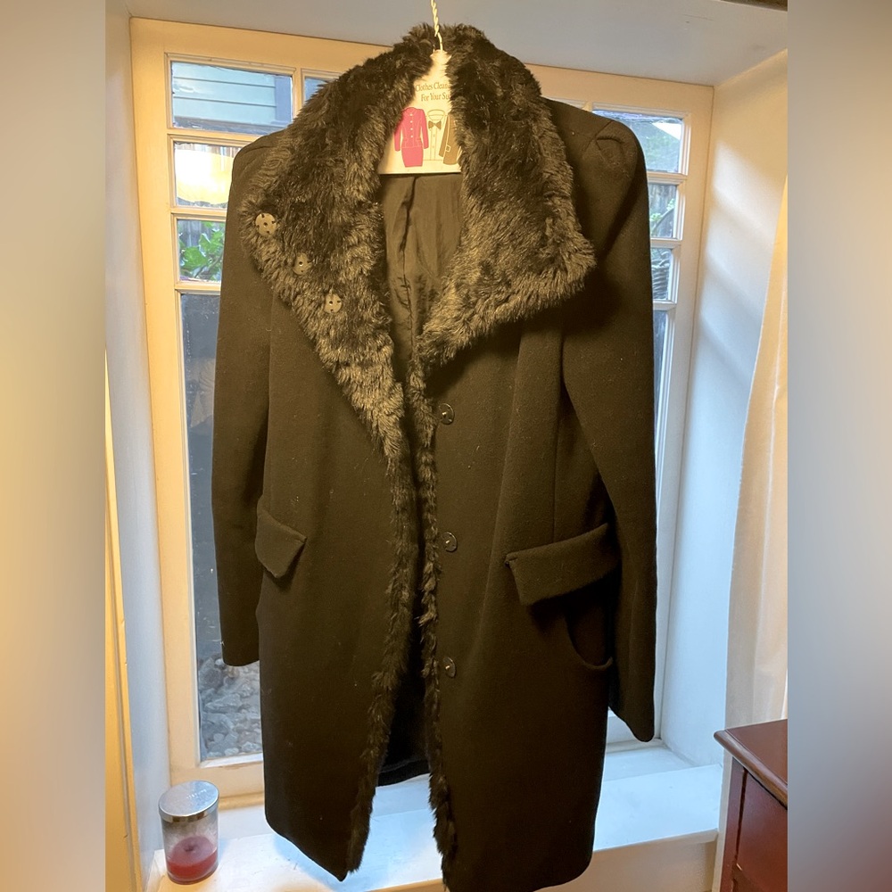 Zara faux fur collar black coat size small